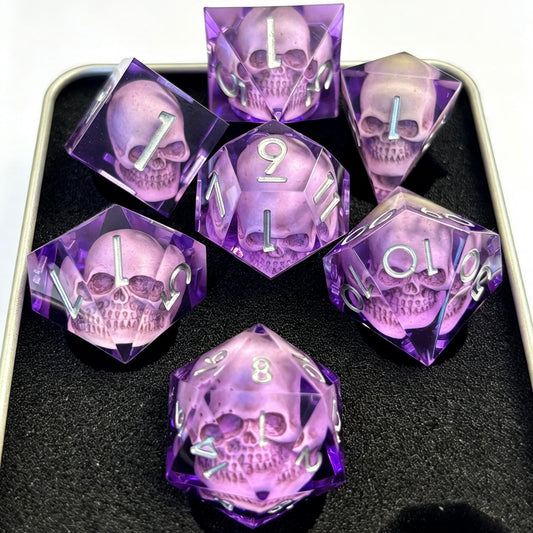 Skull Resin Dice Set, DND Polyhedral Dice for Tabletop RPG Games, Cool Skull Dice Gift