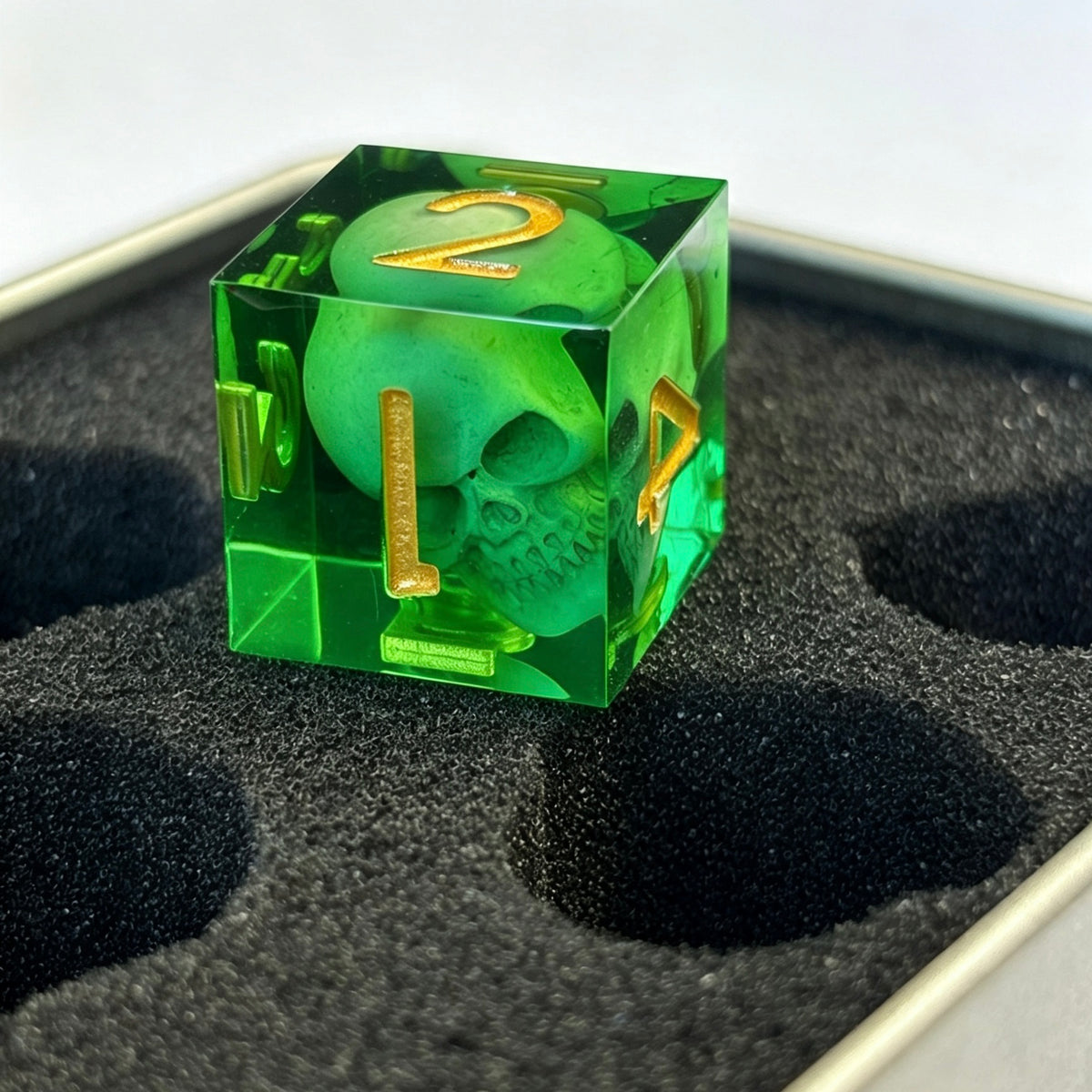 Skull Resin Dice Set, DND Polyhedral Dice for Tabletop RPG Games, Cool Skull Dice Gift