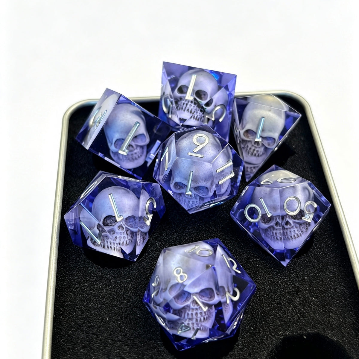 Skull Resin Dice Set, DND Polyhedral Dice for Tabletop RPG Games, Cool Skull Dice Gift
